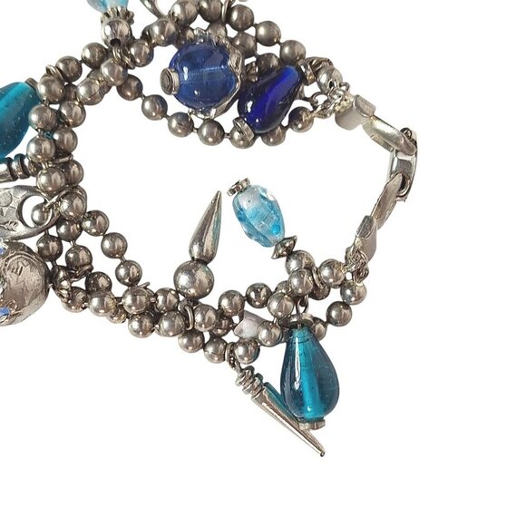 Beaded Charm Bracelet Silver and Blue Fish Pendants Jewelry - Picture 6 of 7